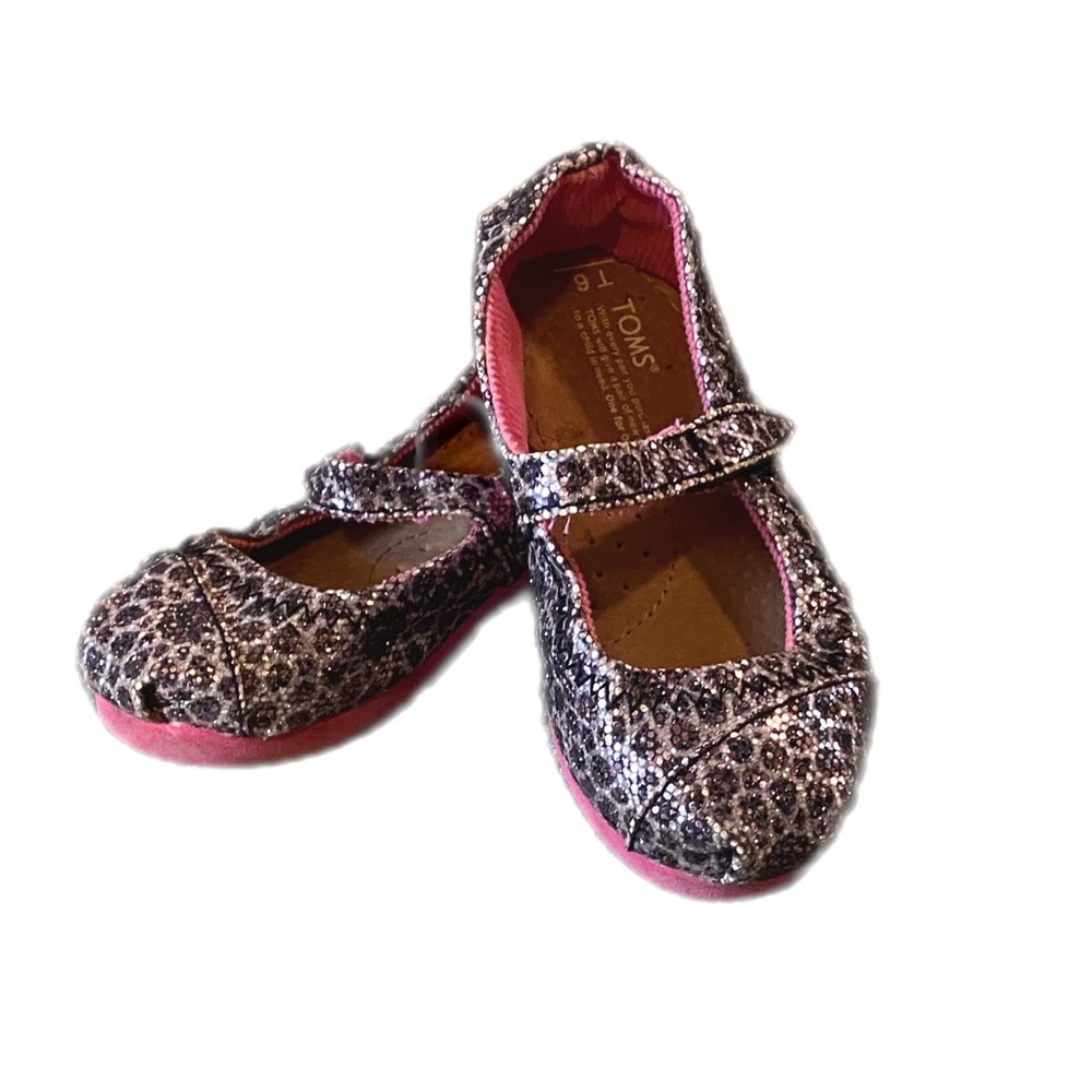 TOMS toddler shoes